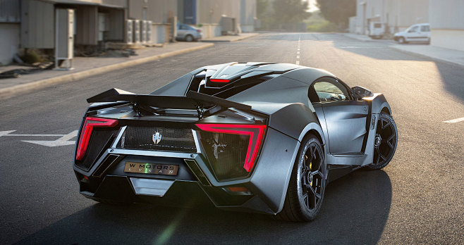 wmotors_slider_1_151...