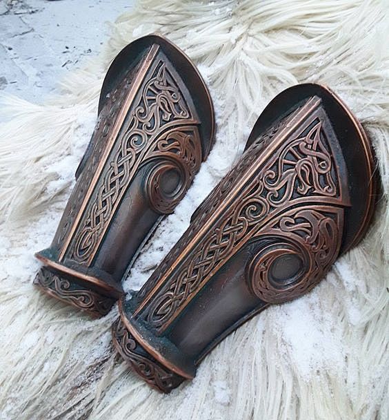 Dwarf bracers LARP a...