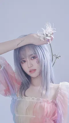 清秀高冷少女私房写真手机壁纸