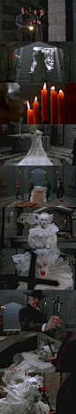 【惊情四百年 Dracula (1992)】17
薇诺娜·瑞德 Winona Ryder
加里·奥德曼 Gary Oldman
安东尼·霍普金斯 Anthony Hopkins
基努·里维斯 Keanu Reeves
#电影# #电影截图# #电影海报# #电影剧照#