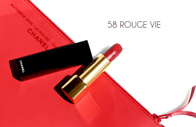 CHANEL-Le-Rouge-extr...