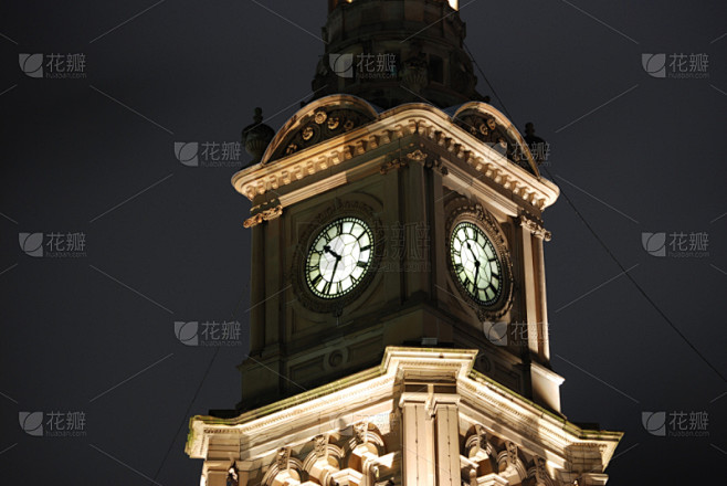 钟,市政厅,水平画幅,建筑,夜晚,无人,时间,仪表盘,钟面,大特写