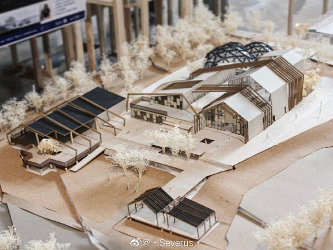每筑建文超话#design#

建筑模...