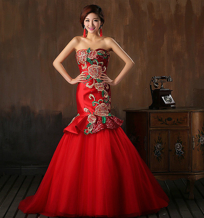 中式婚纱   红出新意红出火，且看中式新...