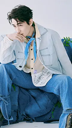朱一龙超话 ‖ 去水印/壁纸

春天确实来了

K除了春天爱情和樱花-Iu;HIGH4 ​​​​