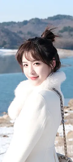 冬天美女王乔熙手机壁纸_彼岸手机壁纸