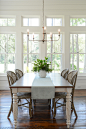 hopes-neck-farmhouse-dining-allison-ramsey-architects-img~a931bab50ef0db1f_14-1113-1-e6559cd