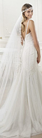 LARY  -  PRONOVIAS