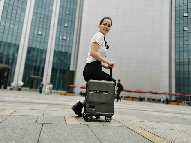 airwheel se3mini爱尔威智...