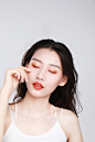 模特#护肤#美妆#美女#微笑#笑容#模特#医美#女装#酷#流行#时尚#珠宝#高清照片#摄影#身材#彩妆#写真#大片#意境#优雅#高级#色彩#整容#素材#海报#人物#美容#网红#护肤#性感#小清新#女模#美背#复古#甜美#性冷淡#ins#造型#法式#港风#发型#欧美#写真