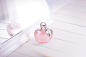 Nina L'Eau 莲娜公主淡香水 摄影作品
《梦境中的香氛》