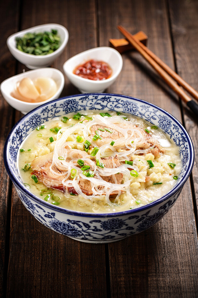 羊肉泡馍