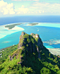 Maupiti is the smallest and most isolated island of what they call the "Leeward Group" of the Society Islands. Nevertheless, it looks quite gorgeous, doesn't it?