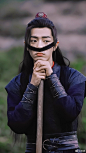 #百夸不厌的影视剧造型#
肖战在陈情令里魏无羡的造型，刷剧N遍，依然百看不腻
cr：logo ​​​​