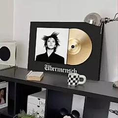 韩国明星装饰画权志龙GD海报卧室房间挂画生日礼物送女生墙上壁画-淘宝网