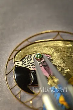 【图】碰撞出魔力与炫彩！2014年日内瓦高级钟表展(SIHH)卡地亚预展作品：Ballon Bleu de Cartier系列腕表！_珠宝表_海报时尚网