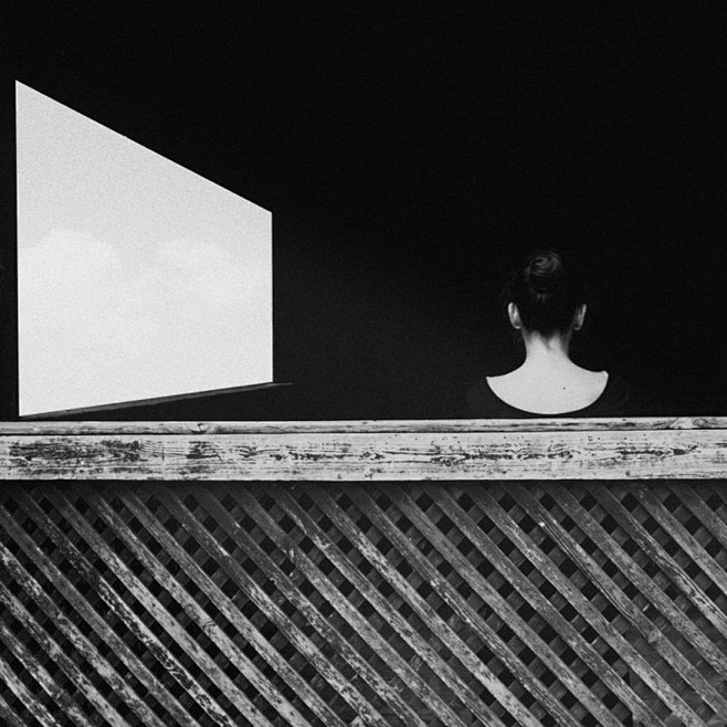 Noell Oszvald :黑白、线条...