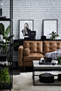 You saw it, you loved it, you just had to buy it. But, what exactly do you put with that lovely brown sofa to make your living room decor work for you? Your sof