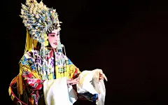 那些巴特尔唱过的《贵妃醉酒》
