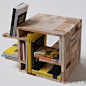 #2012家居设计参考#伦敦的挪威设计师AmyHunting设计了一系列木质家居产品，它们均有废弃的家具边角料制成，成本低而十分环保。木头的材质让它们显得质朴可靠，图中显示的是一个书架。