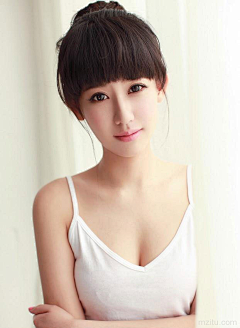 玉7采集到美女