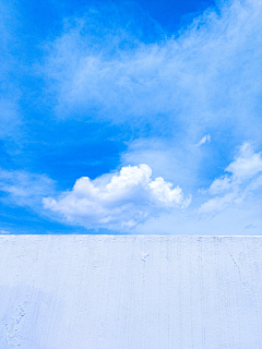 Hannaya采集到天空