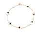 DIVAS' DREAM系列 : DIVAS' DREAM项链设计简洁迷人，缟玛瑙搭配珍珠母贝，相映成趣，尽显雅致。