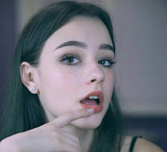 張啊啦撕裤采集到Dasha Taran 
