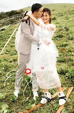 同个场景里的银装素裹 &amp; 微风习习，你们喜欢哪种呢？在线等！！急！！ ​​​​