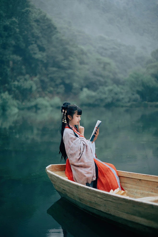 汉服cosplay古装美女摄影来自cgbook.cn (502)-花瓣网