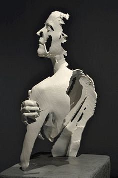 其中包括图片：