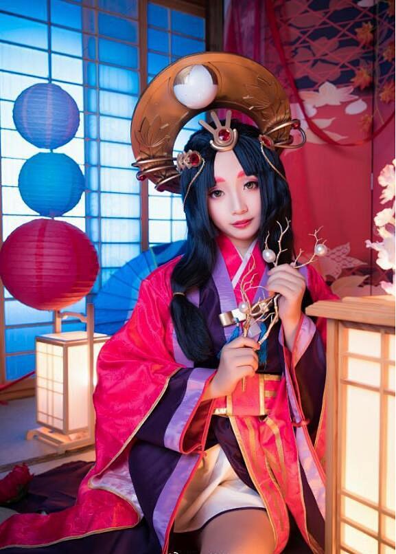 cosplay服装，cos道具，cosplay装扮，cos服装 ，cos周边，cos产品，cosplay周边