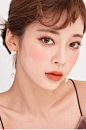 BEIGE CHUU WEAR FIT LIPSTICK  #126 ANER BROWN by 츄(chuu) : ♥완벽 매트립 웨어핏♥매트립이지만 바를때에는 촉촉하게!  기깔나는 컬러로, 보이는 그대로 발색!