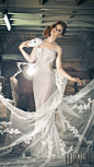 Charbel Zoe Fall-winter 2014-2015 - Couture :  Charbel Zoe – 23 photos - the complete collection