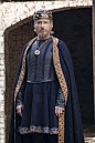 'Vikings' Designer on Season Two's Intricate Outfits; Lack of Costume Award Nods - Pret-a-Reporter