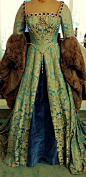服装｜各种中世纪的大袍子们