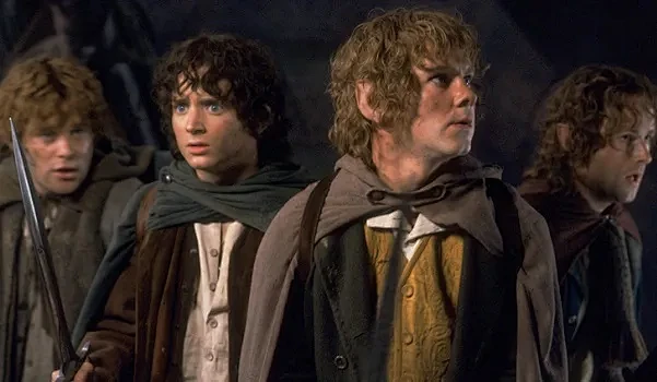 LOTR Cloaks: Hobbit Cloaks and Elven Cloaks