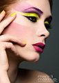 Creative make-up - Yellow eyeshadow
