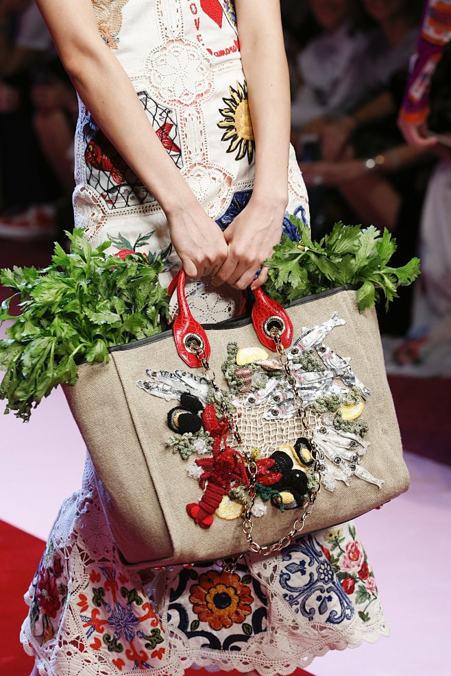 Dolce & Gabbana Spri...