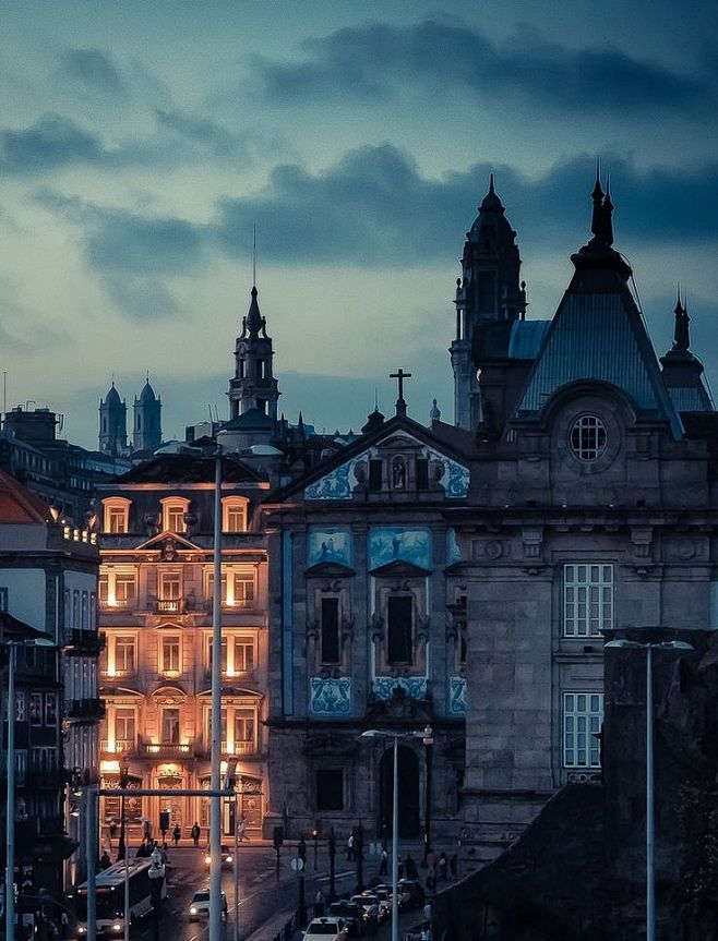 Dusk - Porto, Portug...