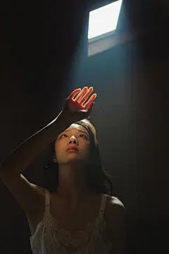 山顶的房子 - 微醺十月 - CNU视觉联盟