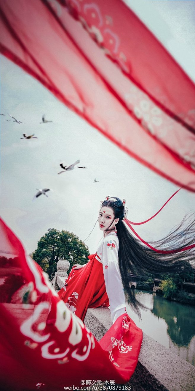 #带着汉服去旅行# #汉服摄影# #汉服...