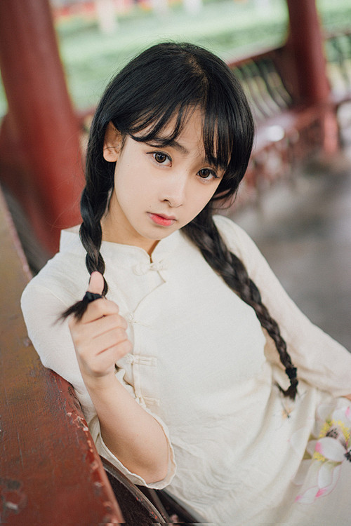 生命的诗笺上

你是那一段最美的留白

...