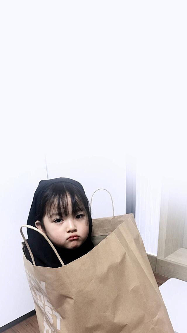壁纸可爱个性萝莉br韩国权律二
