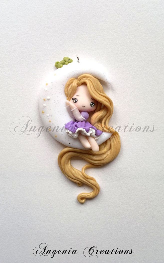 Rapunzel moon by Ang...