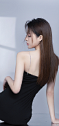 夏木颖黑色裙子美背壁纸-壁纸高清