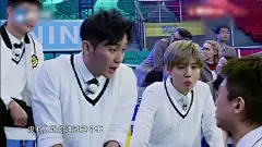 #鹿晗#  可爱本爱啊我们鹿，行走的表情包？？ ​​​​