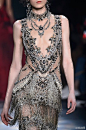 Marchesa F/W 2016 Details｜珠光宝气……难以抗拒这样的精致奢华