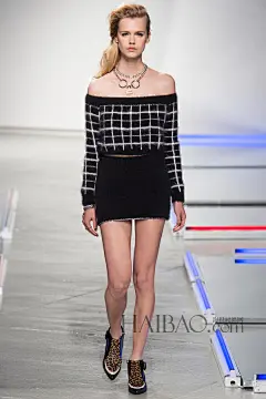 【图】性感机车风Update！罗达特 (Rodarte) 2014春夏女装秀，海报时尚网带你亲临2014春夏纽约时装周_第3页_Rodarte_海报时尚网