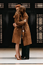 Riccardo Tisci 接任 Burberry 後終於推出 Resort 2019